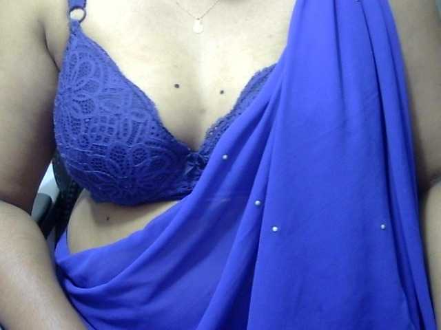 Jerin25 live cam on BongaCams