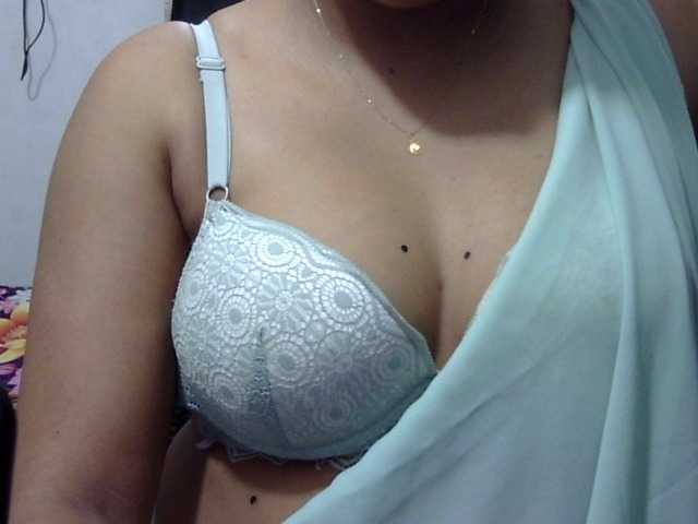Jerin25 live cam on BongaCams