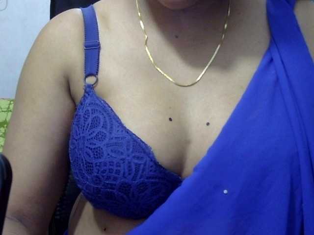Jerin25 live cam on BongaCams
