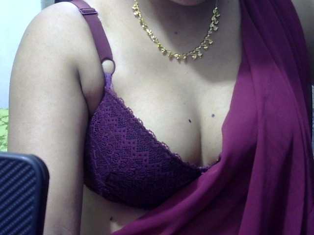 Jerin25 live cam on BongaCams