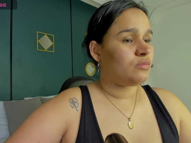 lia-sexx19 Live Cam and Statistics on UnifiedCams