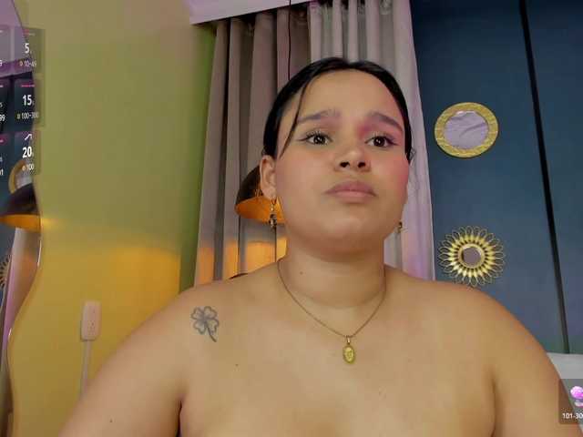 lia-sexx19's BongaCams show and profile