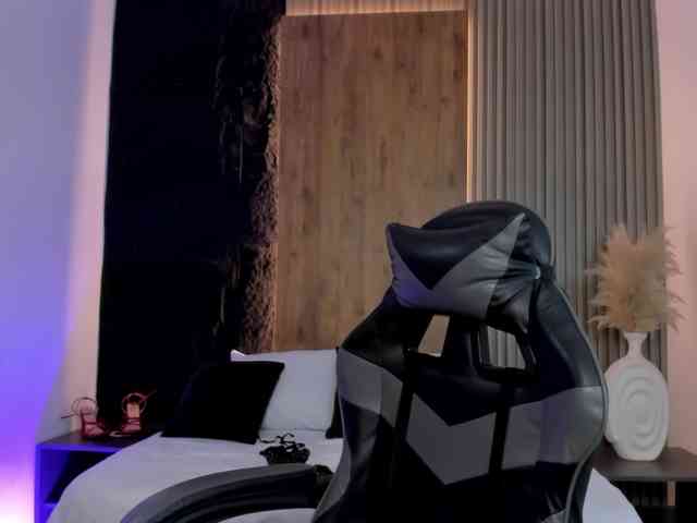 lia-sexx19 webcam
