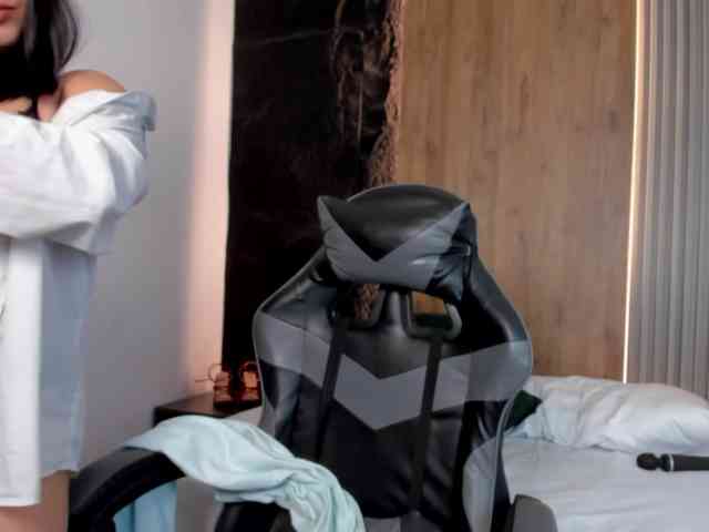 lia-sexx19 webcam
