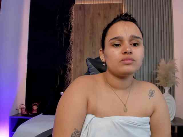lia-sexx19 webcam