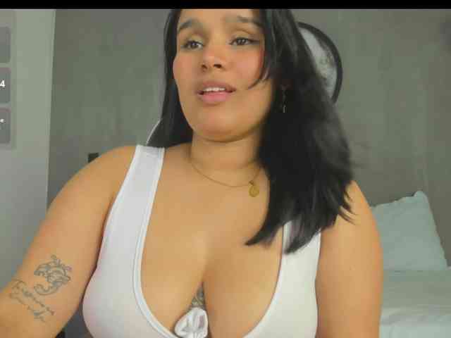 lia-sexx19