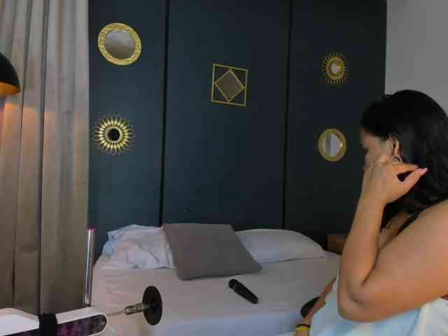 lia-sexx19 webcam