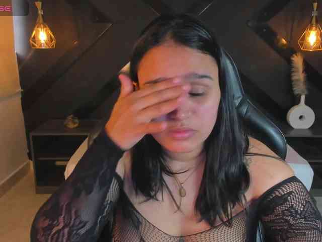 lia-sexx19 webcam