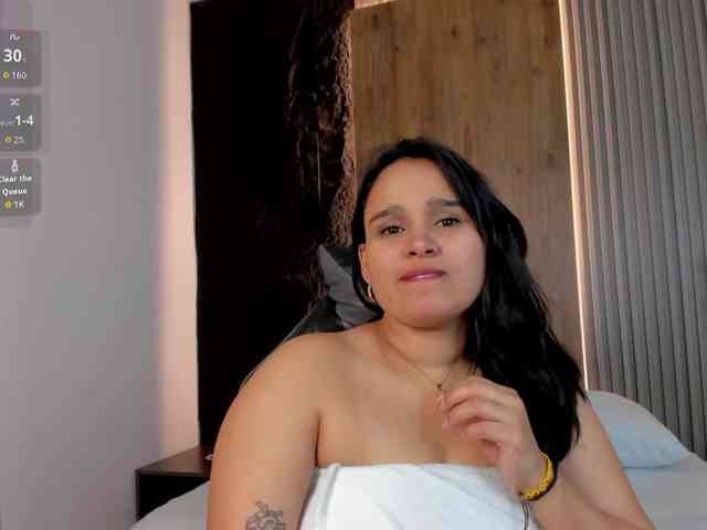 lia-sexx19