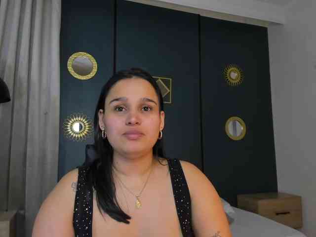 lia-sexx19