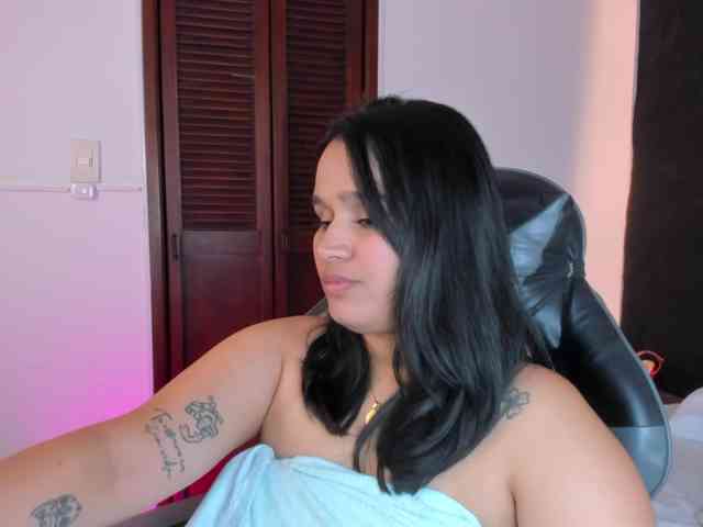 lia-sexx19 webcam
