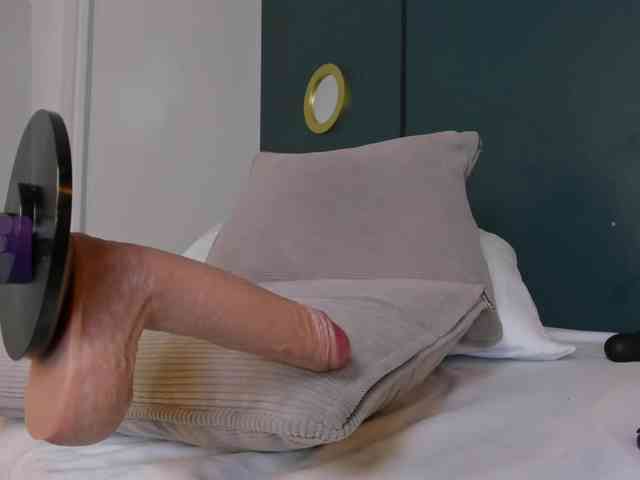 lia-sexx19 webcam