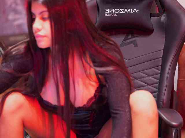 capriciousqueen webcam