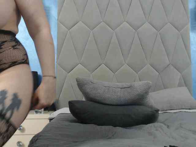 AretiAlisia webcam