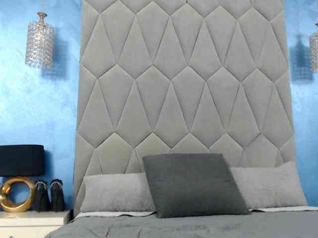 AretiAlisia webcam