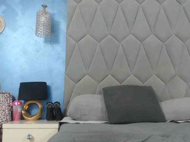 AretiAlisia webcam
