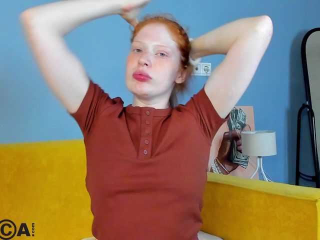 Sandra-Wi1son live cam on BongaCams