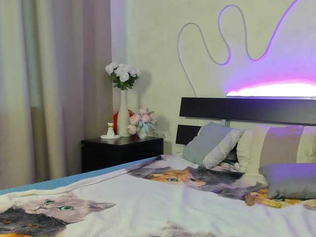 Sandra-Wi1son live cam on BongaCams