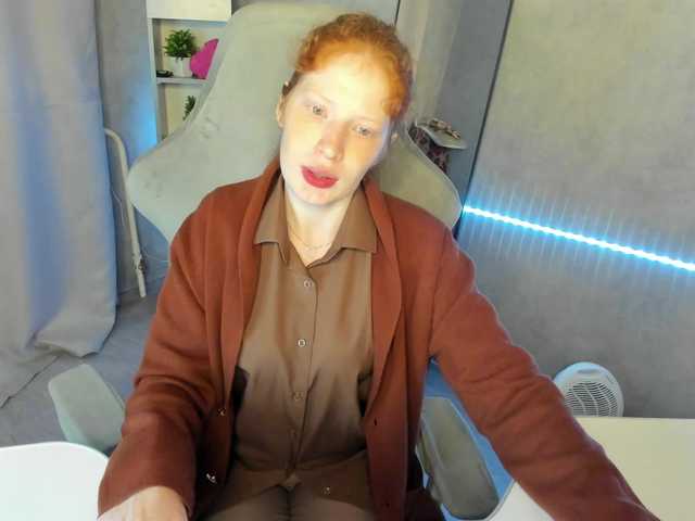 Sandra-Wi1son live cam on BongaCams