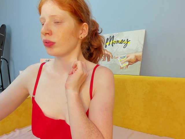Sandra-Wi1son live cam on BongaCams
