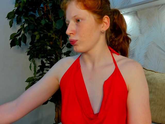 Sandra-Wi1son live cam on BongaCams