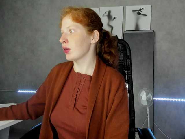 Sandra-Wi1son live cam on BongaCams