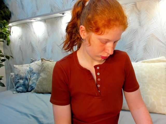 Sandra-Wi1son live cam on BongaCams