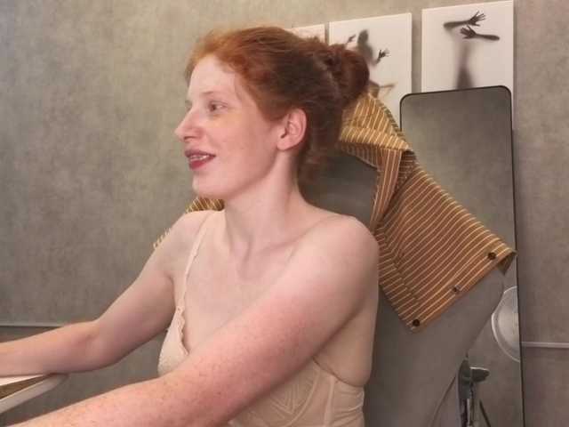 Sandra-Wi1son live cam on BongaCams