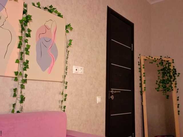 Sandra-Wi1son live webcam show