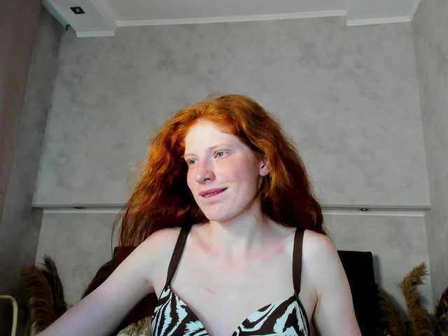 Sandra-Wi1son live cam on BongaCams