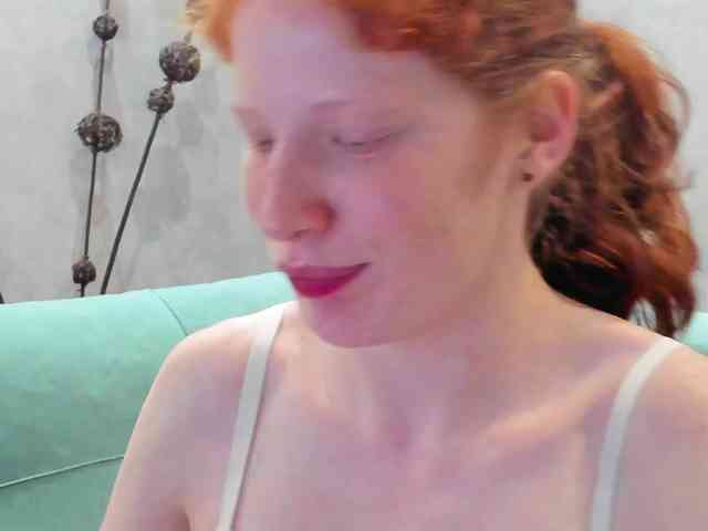 Sandra-Wi1son webcam