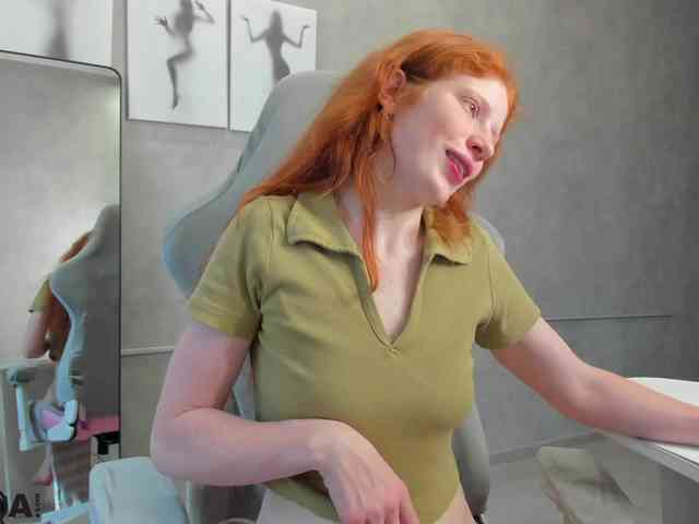 Sandra-Wi1son webcam