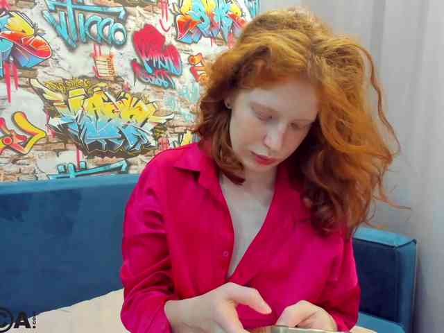 Sandra-Wi1son webcam