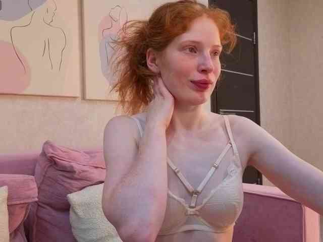 Sandra-Wi1son webcam