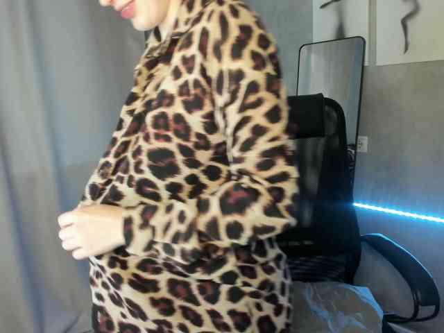 Sandra-Wi1son webcam