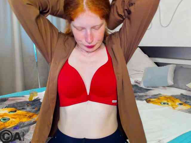 Sandra-Wi1son webcam