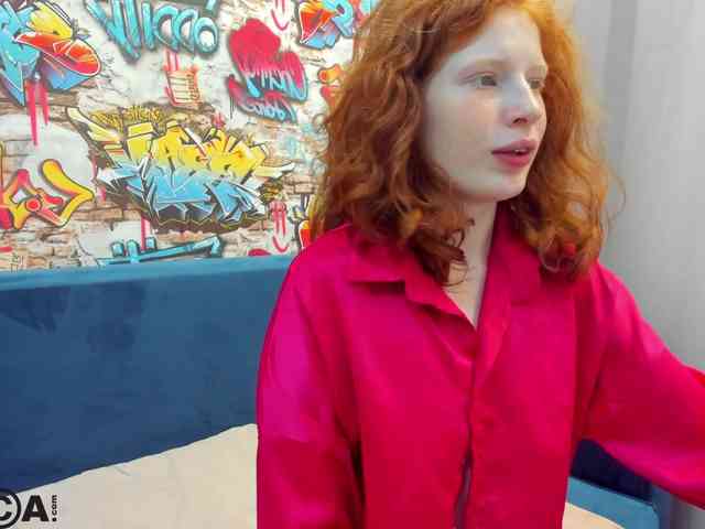 Sandra-Wi1son webcam