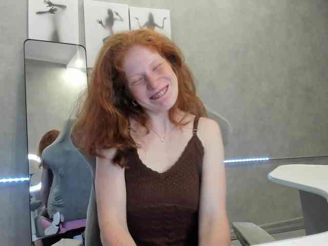 Sandra-Wi1son webcam
