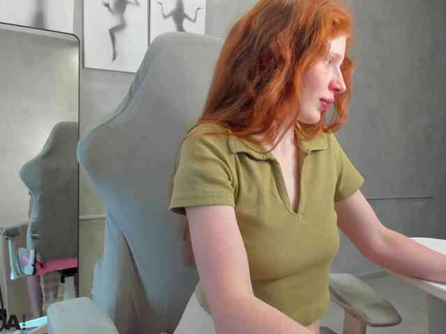 Sandra-Wi1son webcam