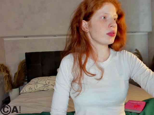 Sandra-Wi1son webcam