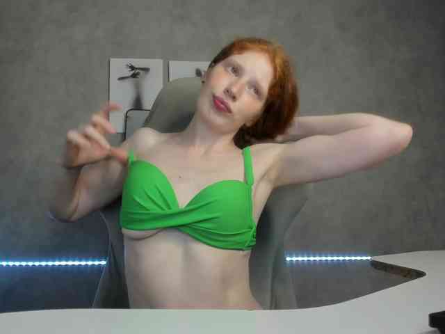 Sandra-Wi1son webcam