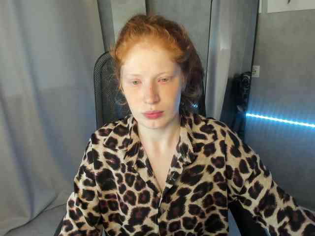 Sandra-Wi1son webcam
