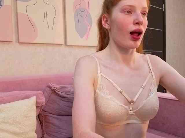 Sandra-Wi1son webcam