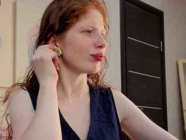 Sandra-Wi1son webcam