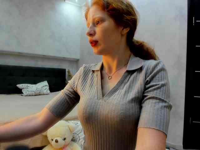 Sandra-Wi1son webcam
