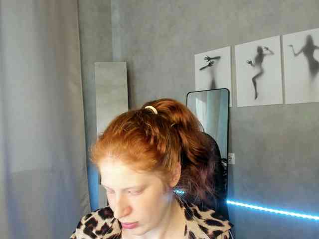 Sandra-Wi1son webcam