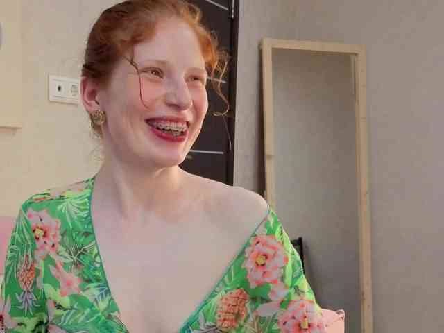 Sandra-Wi1son webcam