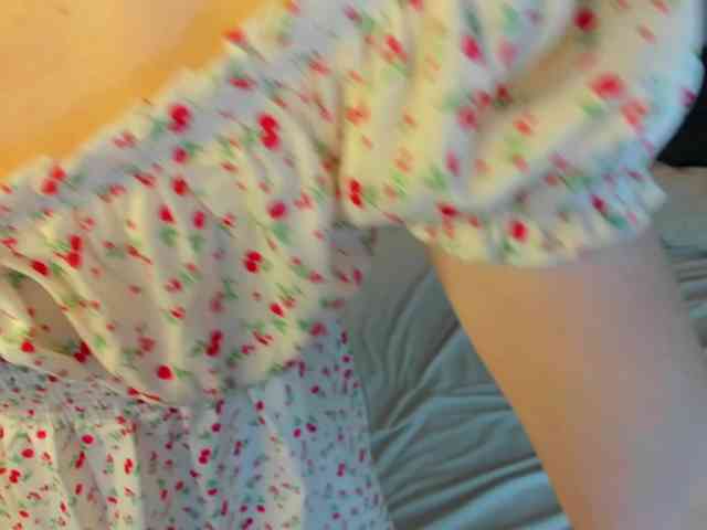 Sandra-Wi1son webcam