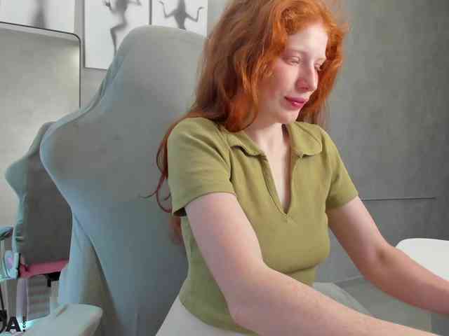 Sandra-Wi1son webcam