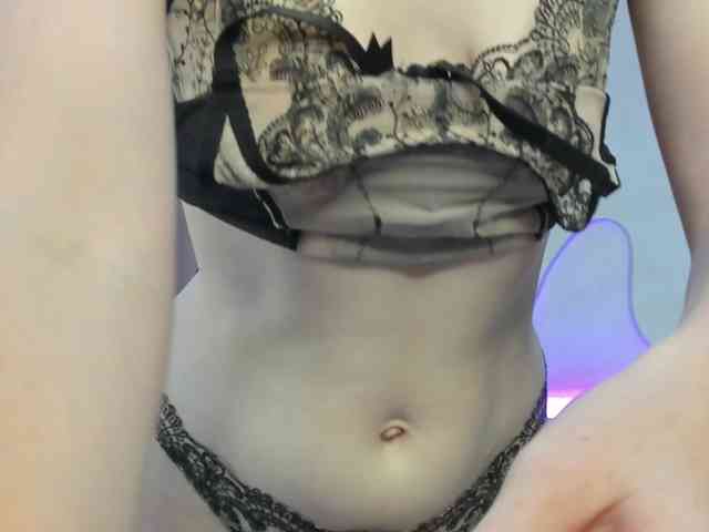 Sandra-Wi1son webcam